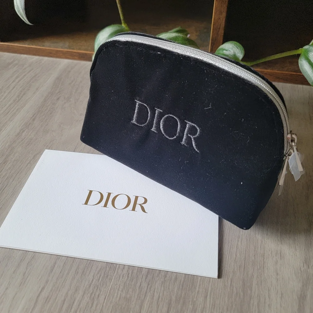 Flash Sale🎉 Authentic Dior Black Velvet Cosmetic Pouch